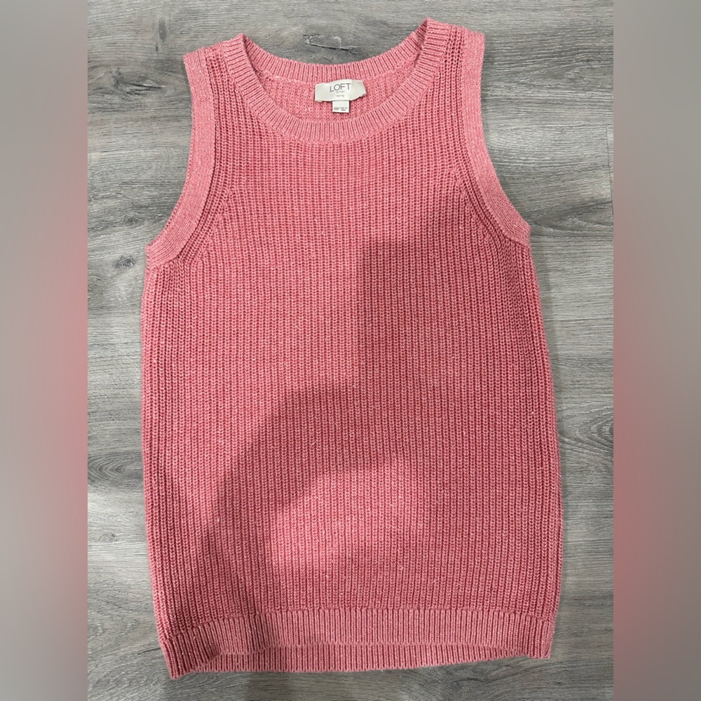 LOFT Petite PEACH Sleeveless Crewneck Sweater
